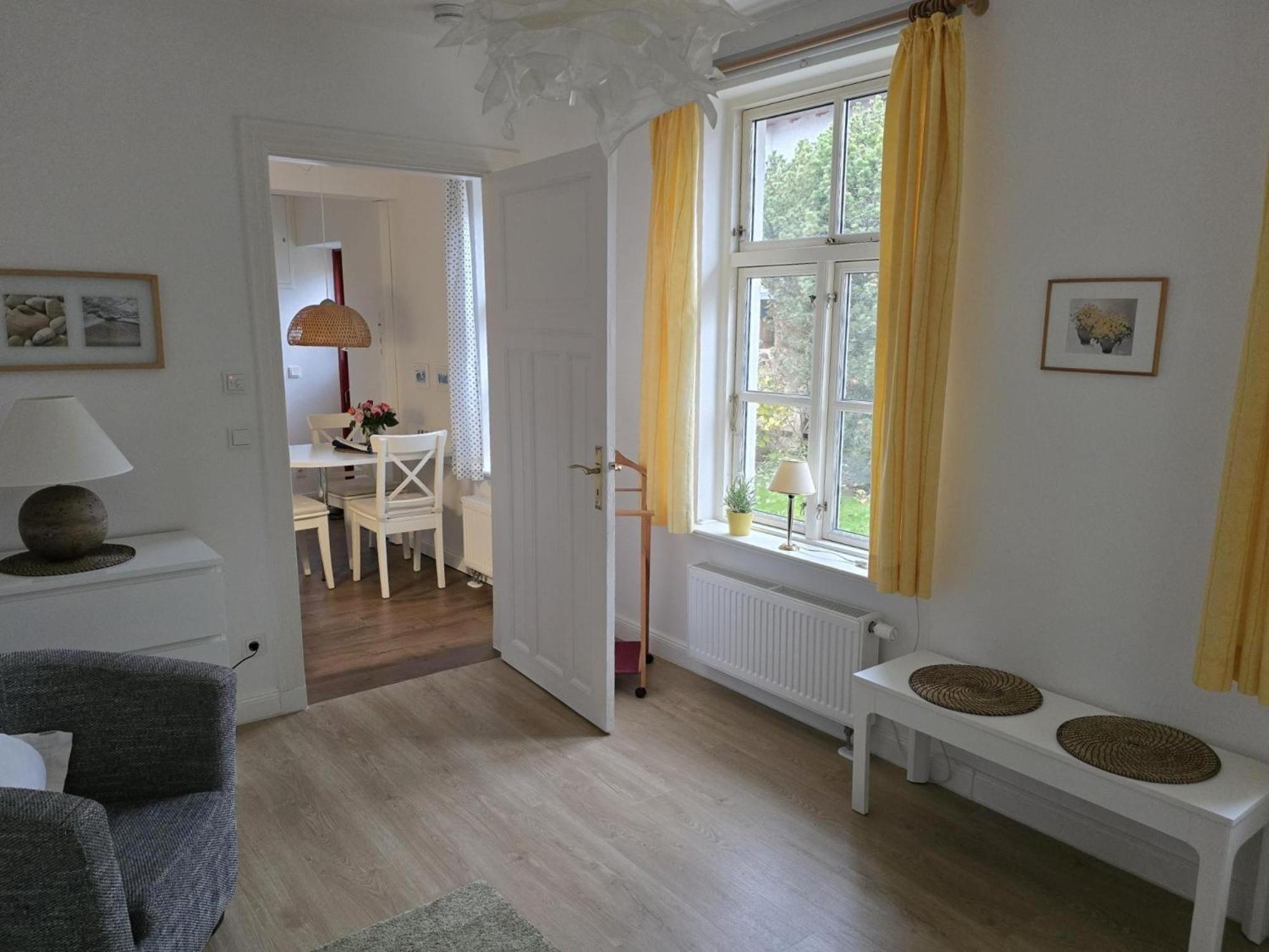 Ferienwohnung Hofidyll - Warnemuende Rostock Eksteriør billede